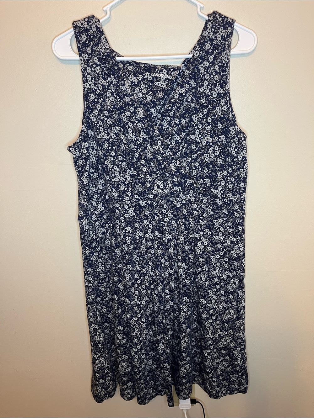 Lands' End Sleeveless Surplice Knit Dress Blue White Floral Size 14-16 L EUC